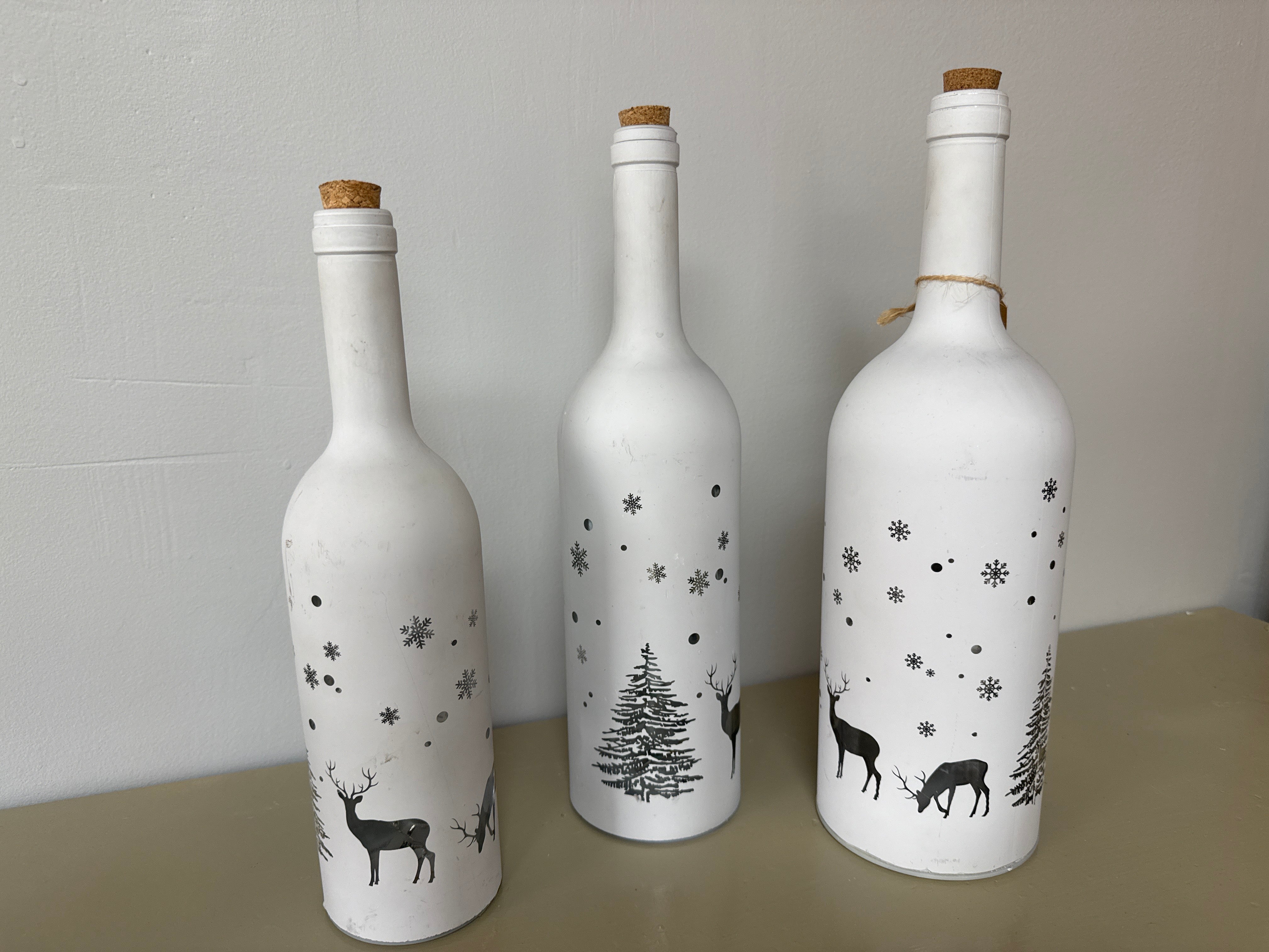Set of 3 White LED bottles with deer
