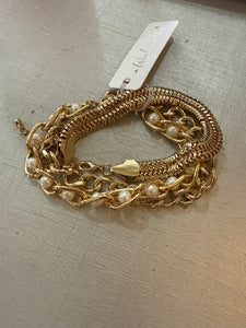 Wink & A Nod Gold Pearl Bracelet