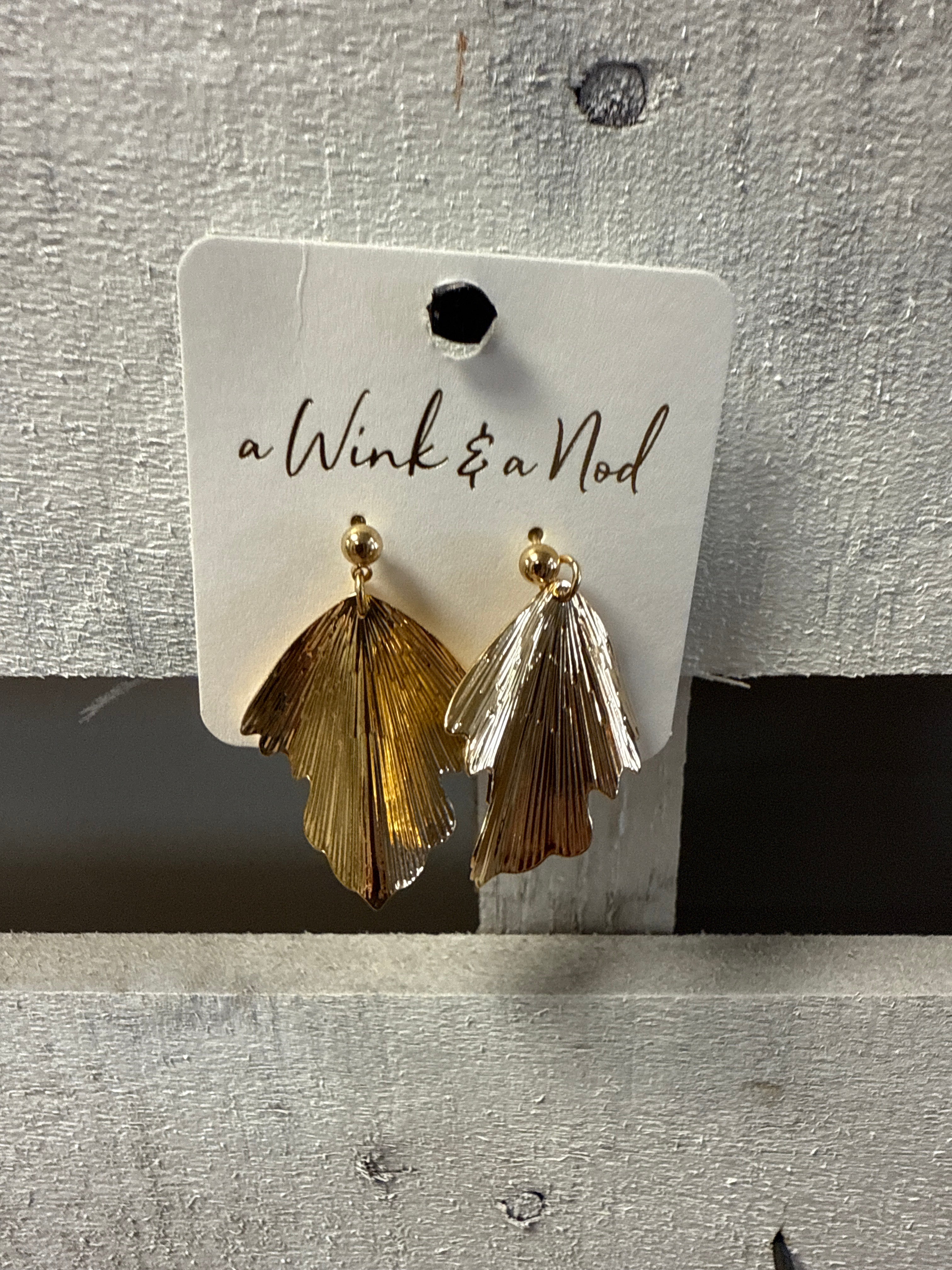Wink & A Nod Gold Wing Earring