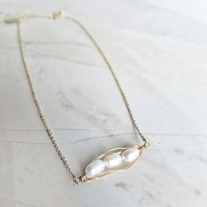 Pearl Wire Necklace