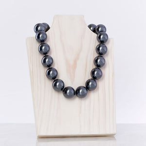 Hot Girls Pearls Necklace