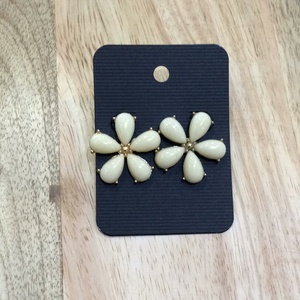 Cabochon Earring