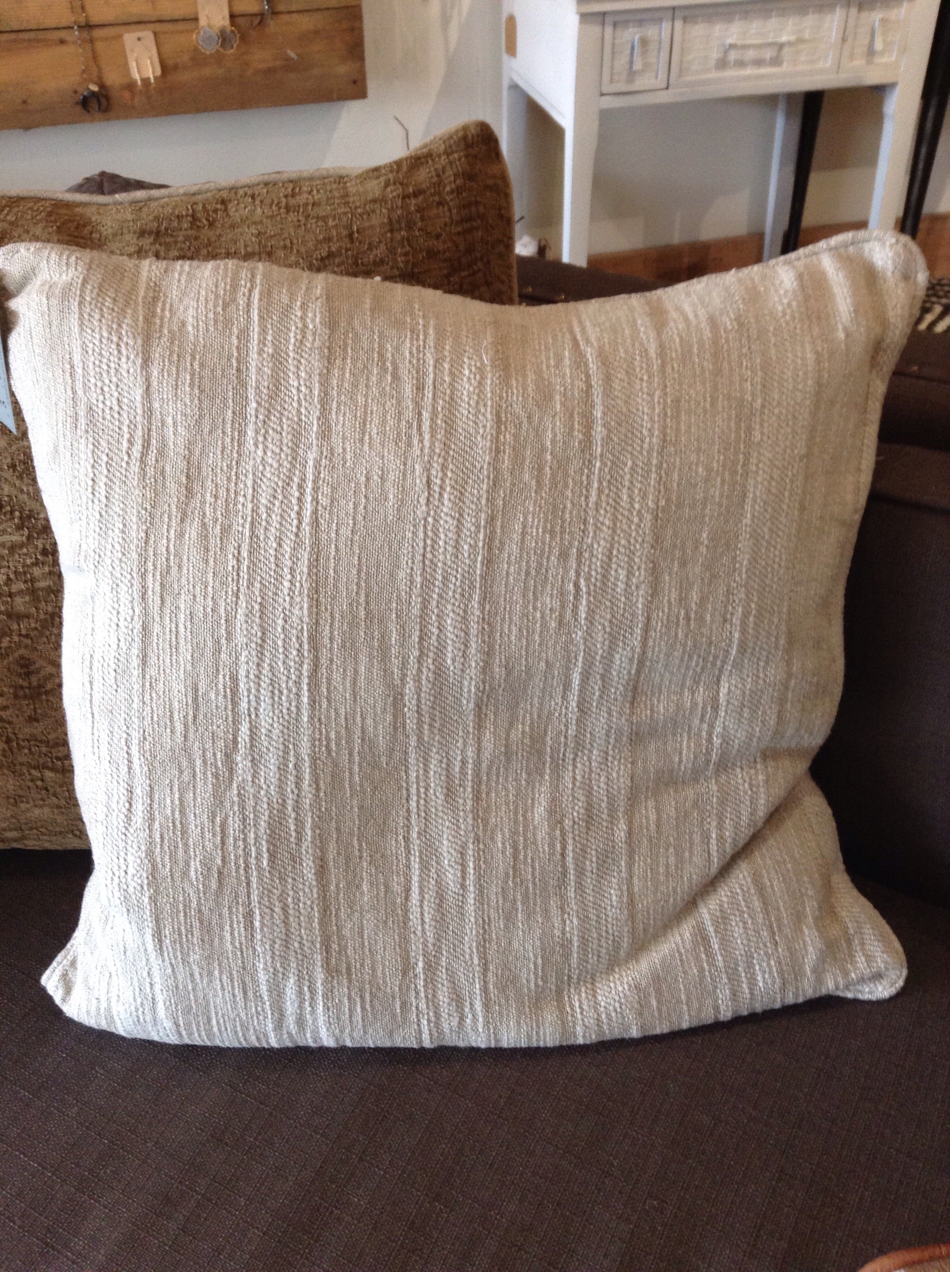 Heirloom linen down pillow