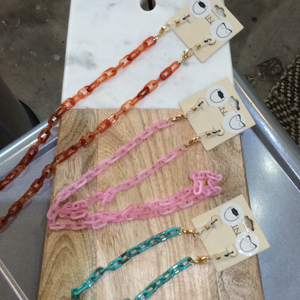 Acrylic Chain